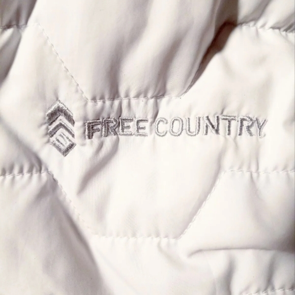 Free Country Vest and straighter - Picture 2 of 5